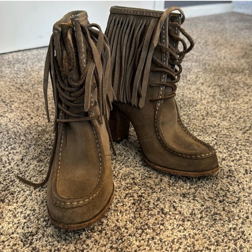 FRYE Fringe Suede Brown Parker Lace-Up Boots 8 Streetwear Boho granola western - Picture 3 of 13